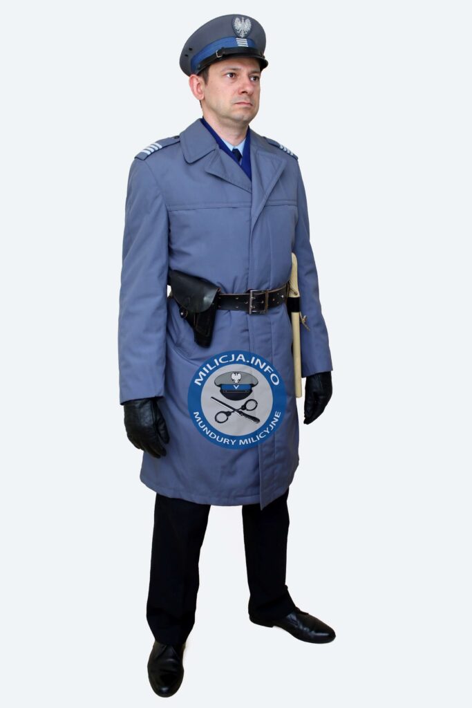 Plutonowy MO w płaszczu letnim – 1975–1990.